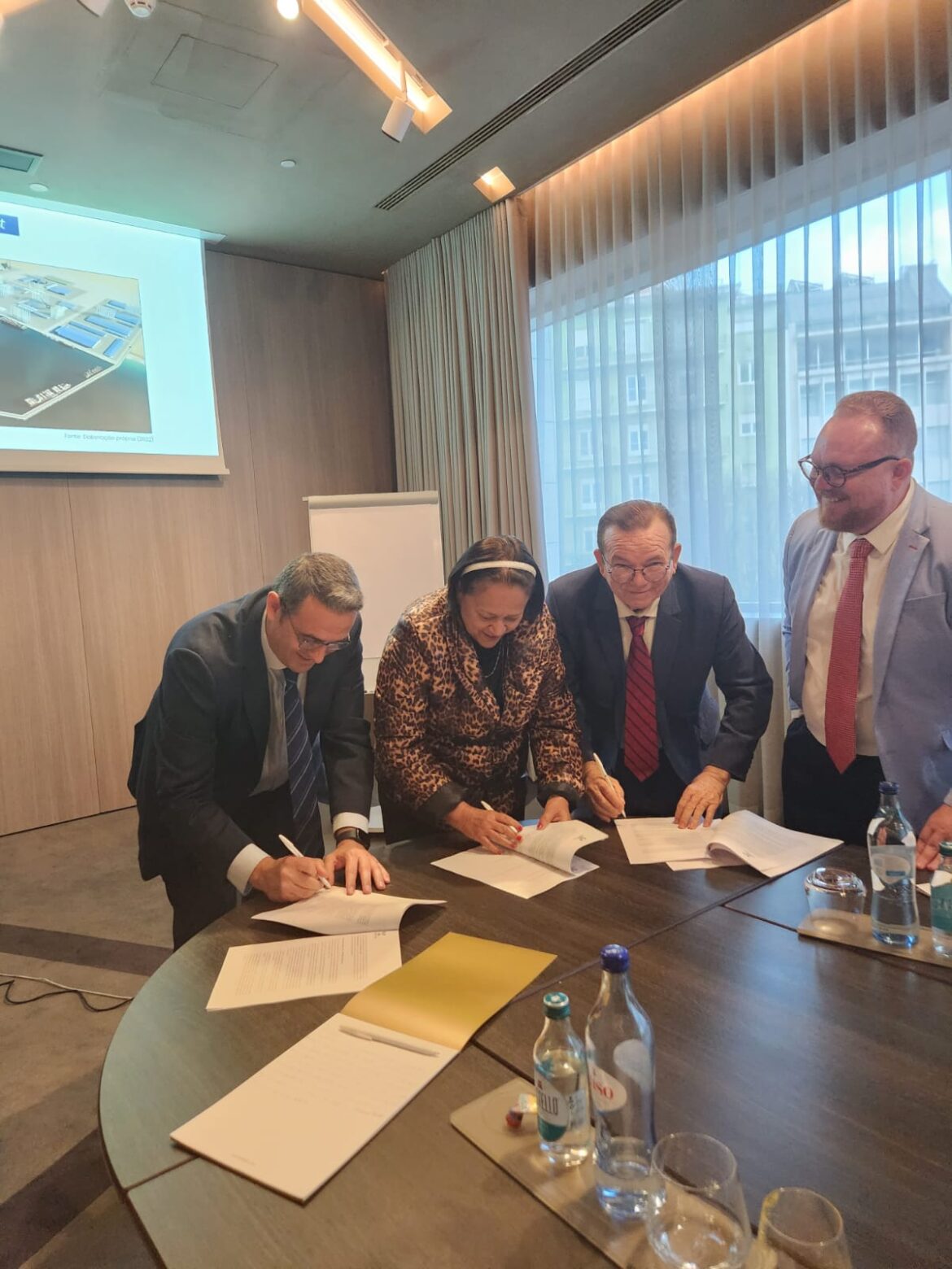 Reunião Empresa ENERFIN Grupo Elecnor – Assinatura de Memorando de Entendimento – fotos Guia Dantas (4)